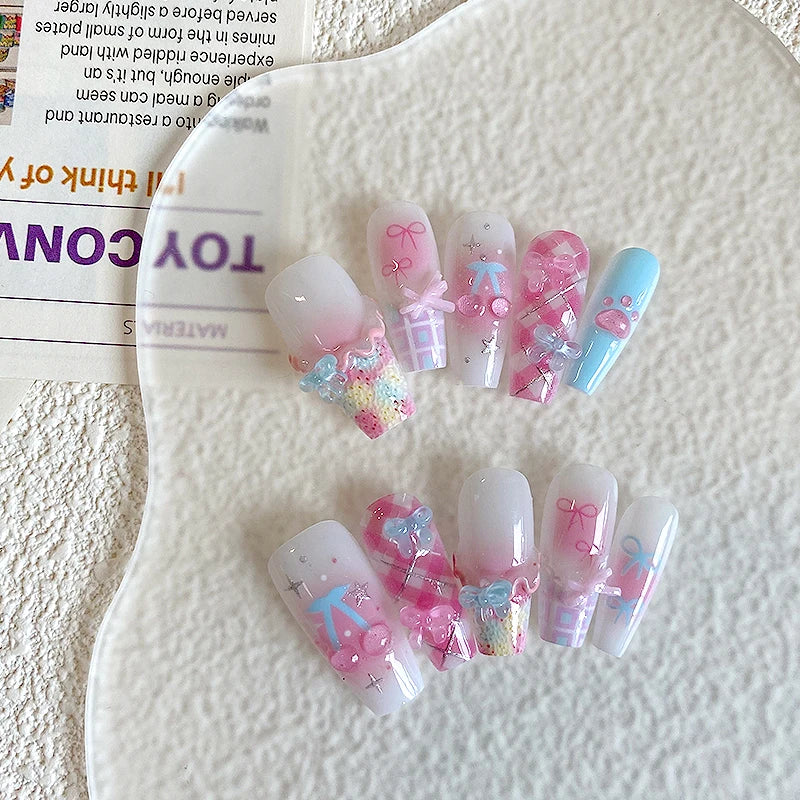 10pcs Pure Handmade Coffin Shaped Nail Art, Beautiful Fake Nails, Playful Pink White Blue Nail Art, Suitable for Women to Use