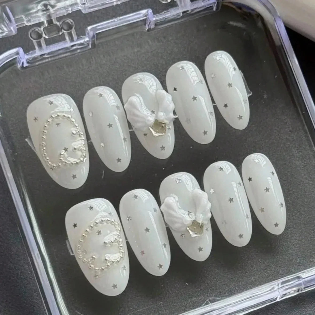 10 pieces of hand-pressed almond-shaped nails, beautiful fake nails, with angel wing notes, suitable for women