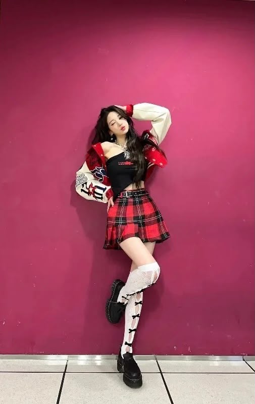 Baseball Jacket & Loose Pants Set | Inspired by Wonyoung