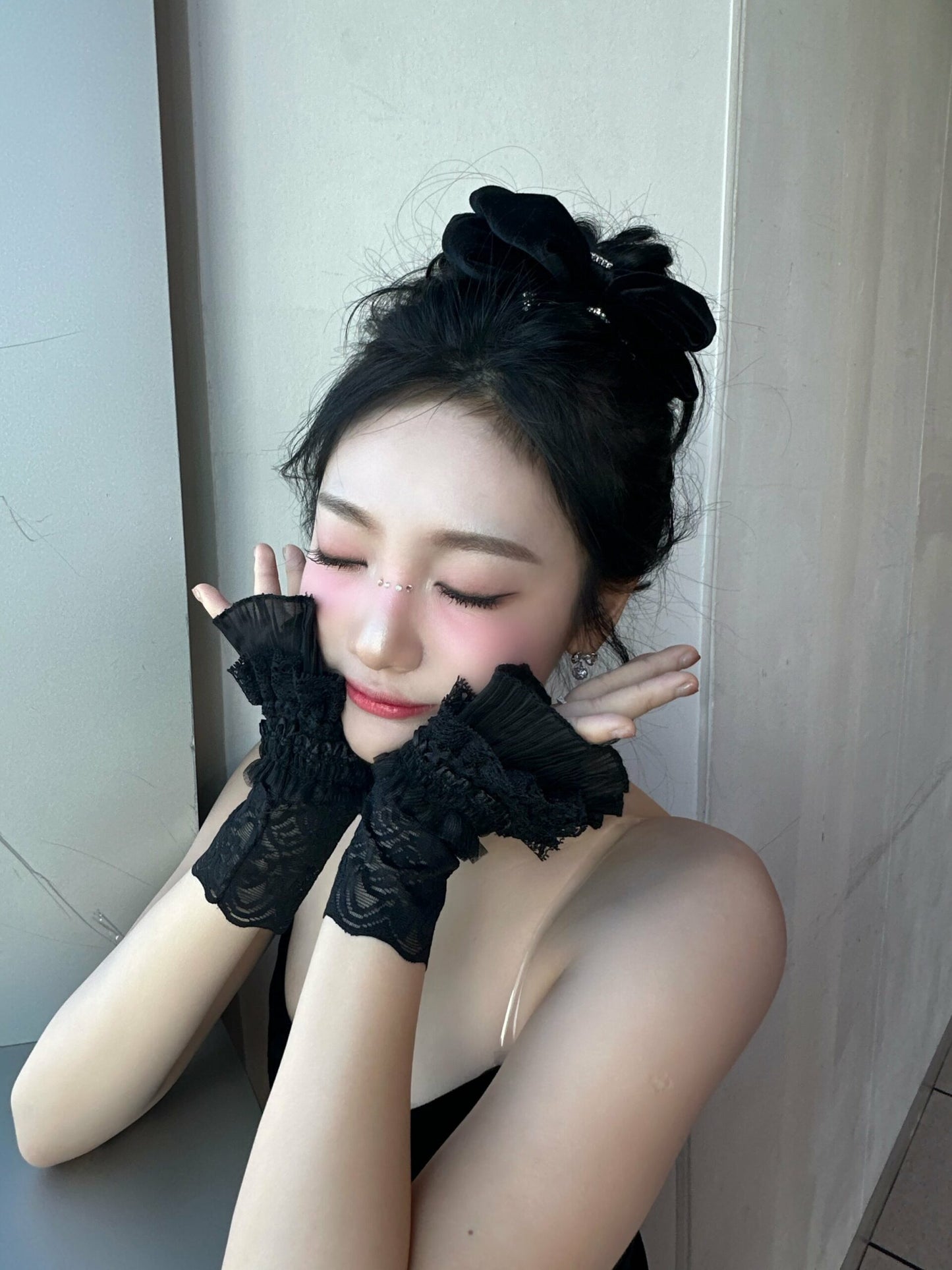 1Pair Sun Protection Arm Cover Scar Cover Sweater Decorative Detachable Sleeve Cuffs Fake Sleeve Lace Cuffs Ruffles Elbow Sleeve