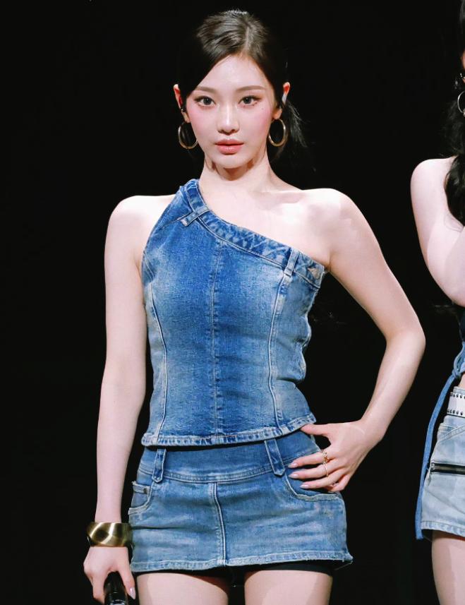 Women Top Off Shoulder Sleeveless Bustier Tops 2026 Summer Lady Elegant Street Wear TankBlue Backless Denim Corset Crop