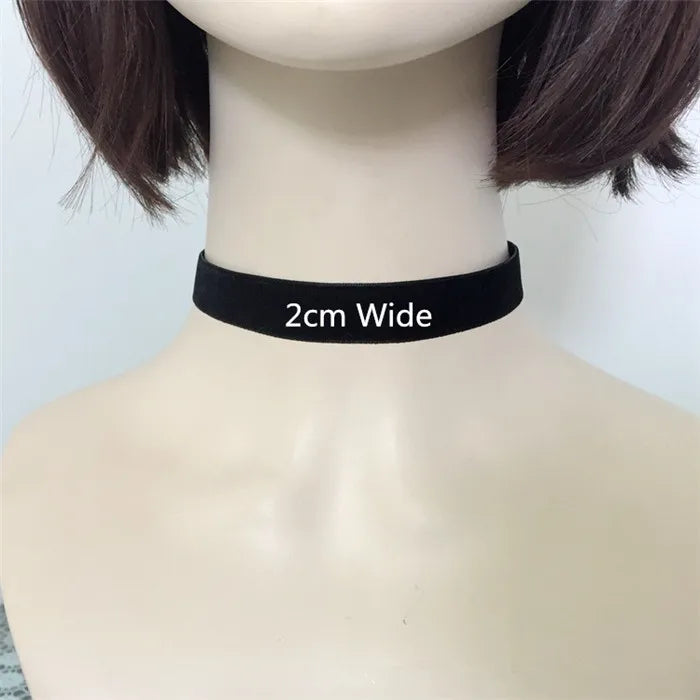Black Velvet Choker Necklace Women Harajuku Gothic Statement Necklace Female Jewelry Party Wedding Gifts