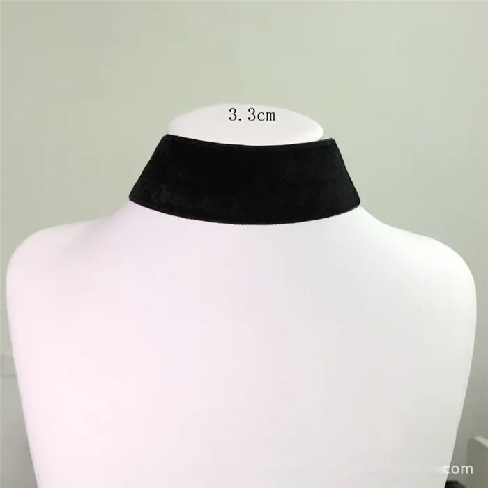 Black Velvet Choker Necklace Women Harajuku Gothic Statement Necklace Female Jewelry Party Wedding Gifts