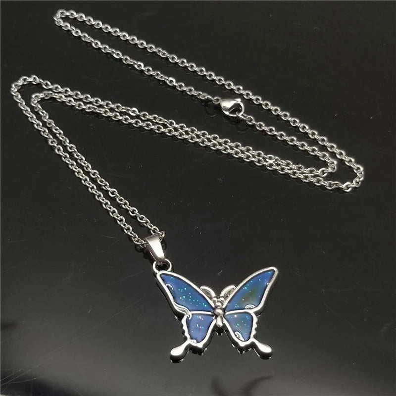 Cute Color Changes To Temperature Enamel Butterfly Smile Pendant Necklace Women Girls Clover Choker Female Party Gift
