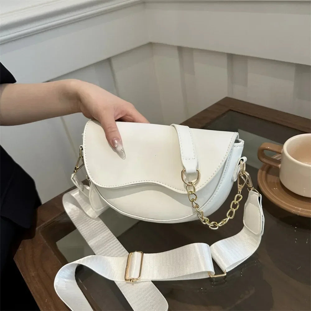 Vintage Double Strap Saddle Crossbody Shoulder Bag | Inspired by Neslihan Atagül