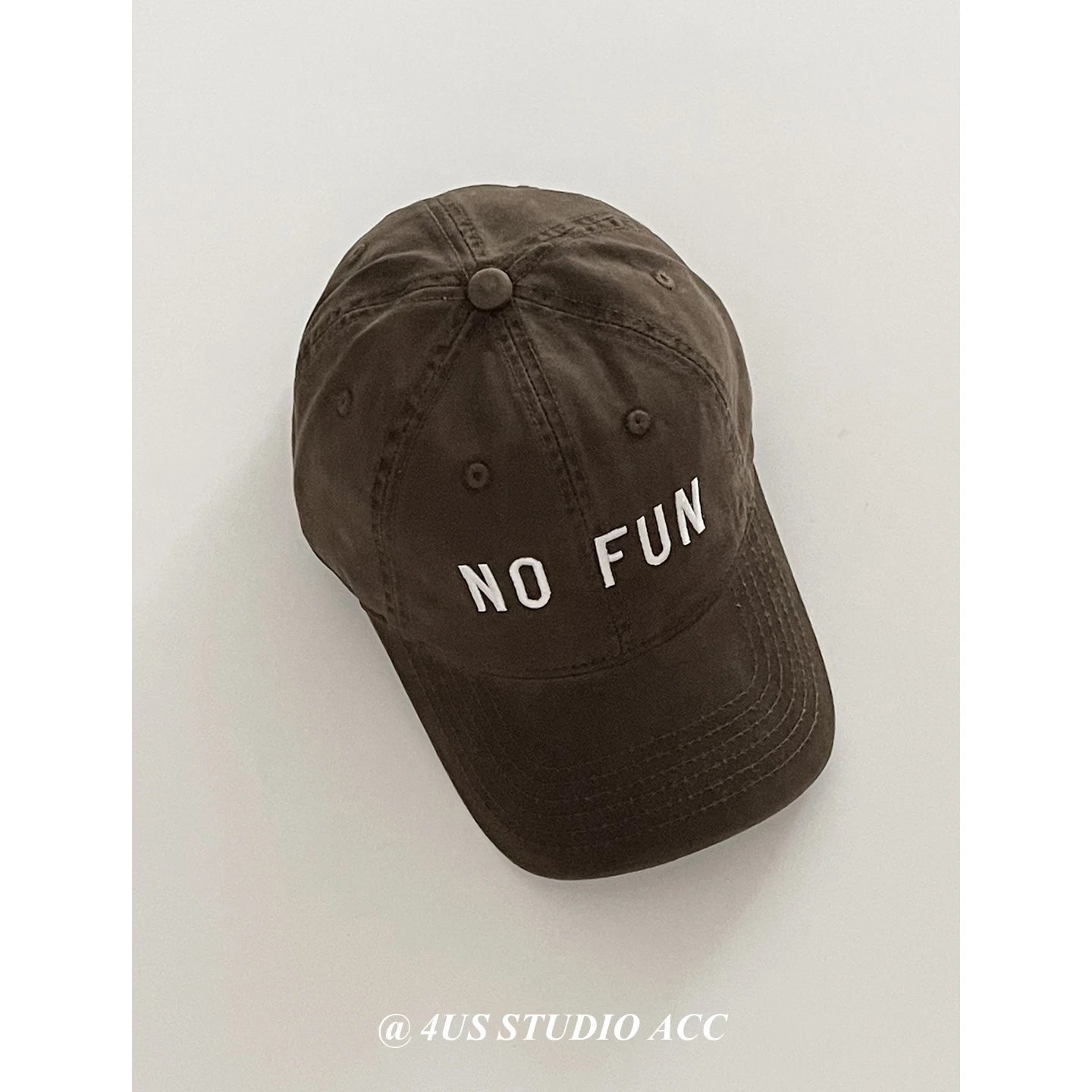 Women's Baseball Cap Street Fashion Soft Top Versatile Curved Brim Duckbill Cap Makes Face Look Smaller