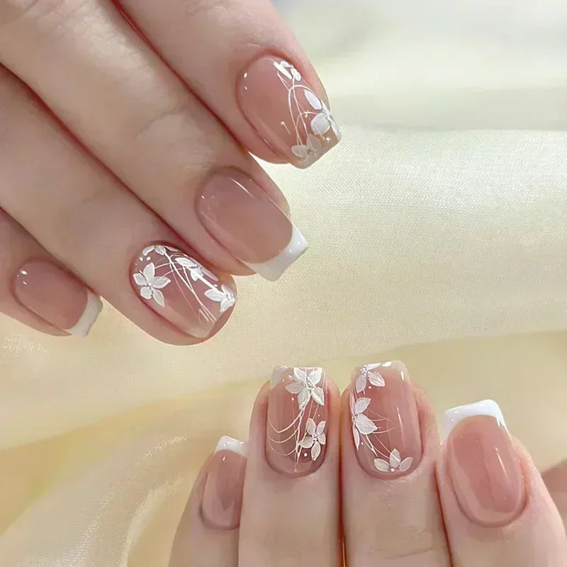 24pcs Cute Girly Short Square False Nails Sweet White French Nail Glitter Star Rhinestones Nail Art Cat Eye Bow Press On Nails