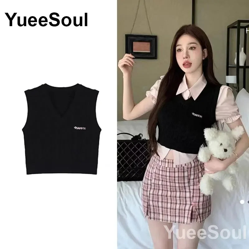 Vintage Knitted Women Sweater Vest American Y2K Aesthetic Sweet Cute 90s Slim Crop Waistcoat 2023 New Plaid Sleeveless Knitwears