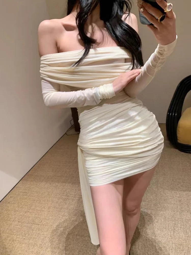 White Off-Shoulder Pleated Slim-Fit Dress Elegant and Sophisticated with a Sensual Bow Detail Women's Dress - 2025 Fall New