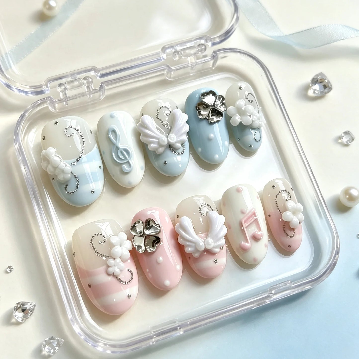 10 pieces of hand pressed oval nails, beautiful fake nails, pink blue clover, suitable for women to use