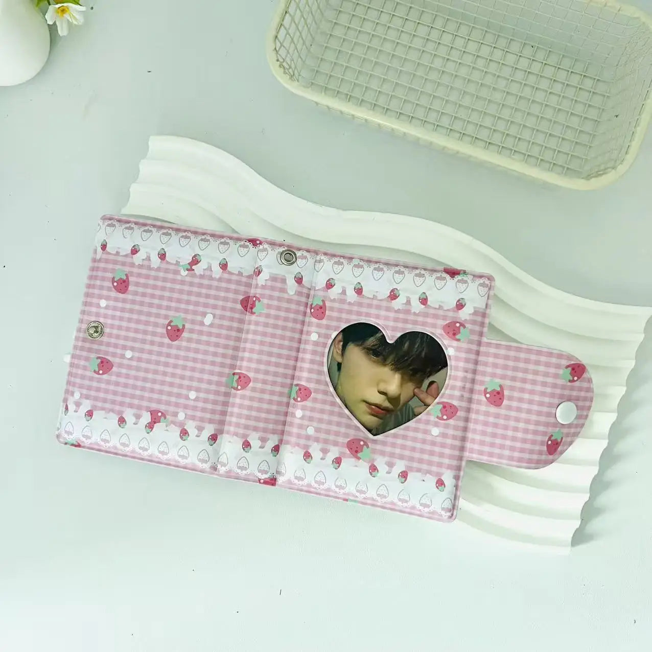 INS Cute Strawberry Card Album 3 Inch Photocard Album Kpop Idol Photo Card Book Holder Star Chasing Girl Gift