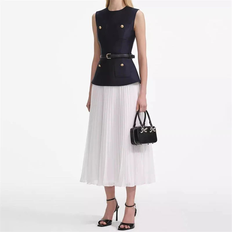 A newSummer women's round-neck elegant blue and white satin patchworkChiffon pleated sleeveless dress y2k fashionable long dress
