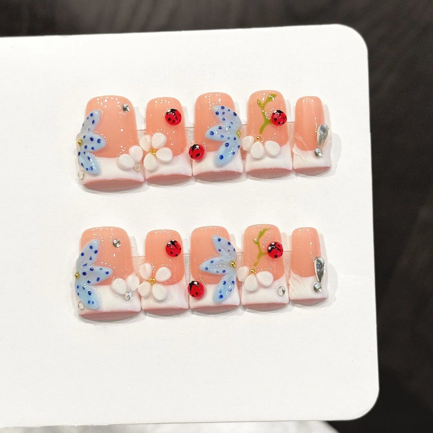 10pcs French Duck Bill Fake Nails 3D Heart Ruby Nail Art Metal Rhinestone Handmade Press on Nails Luxurious Romantic False Nails