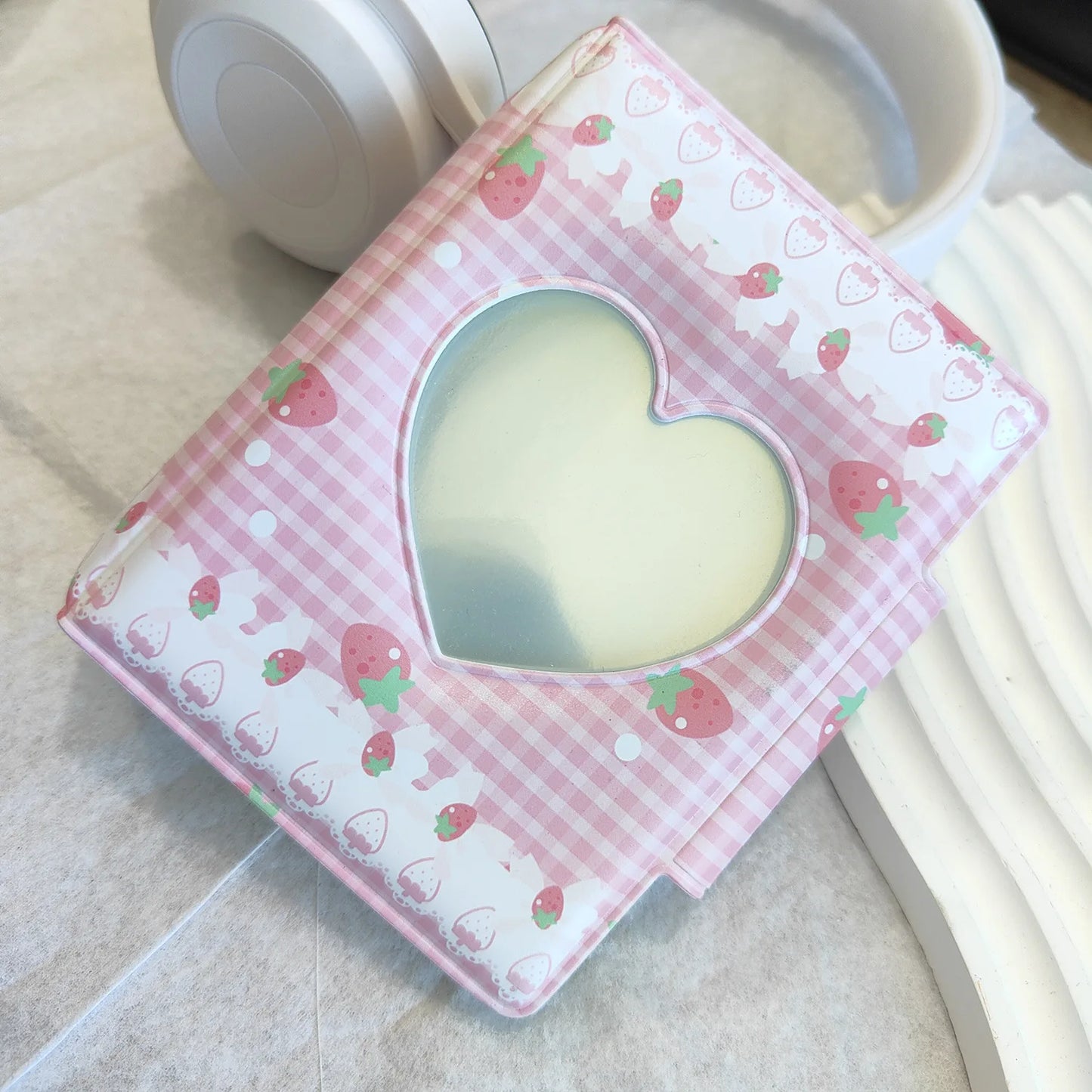 INS Cute Strawberry Card Album 3 Inch Photocard Album Kpop Idol Photo Card Book Holder Star Chasing Girl Gift
