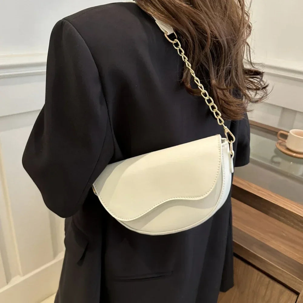 Vintage Double Strap Saddle Crossbody Shoulder Bag | Inspired by Neslihan Atagül