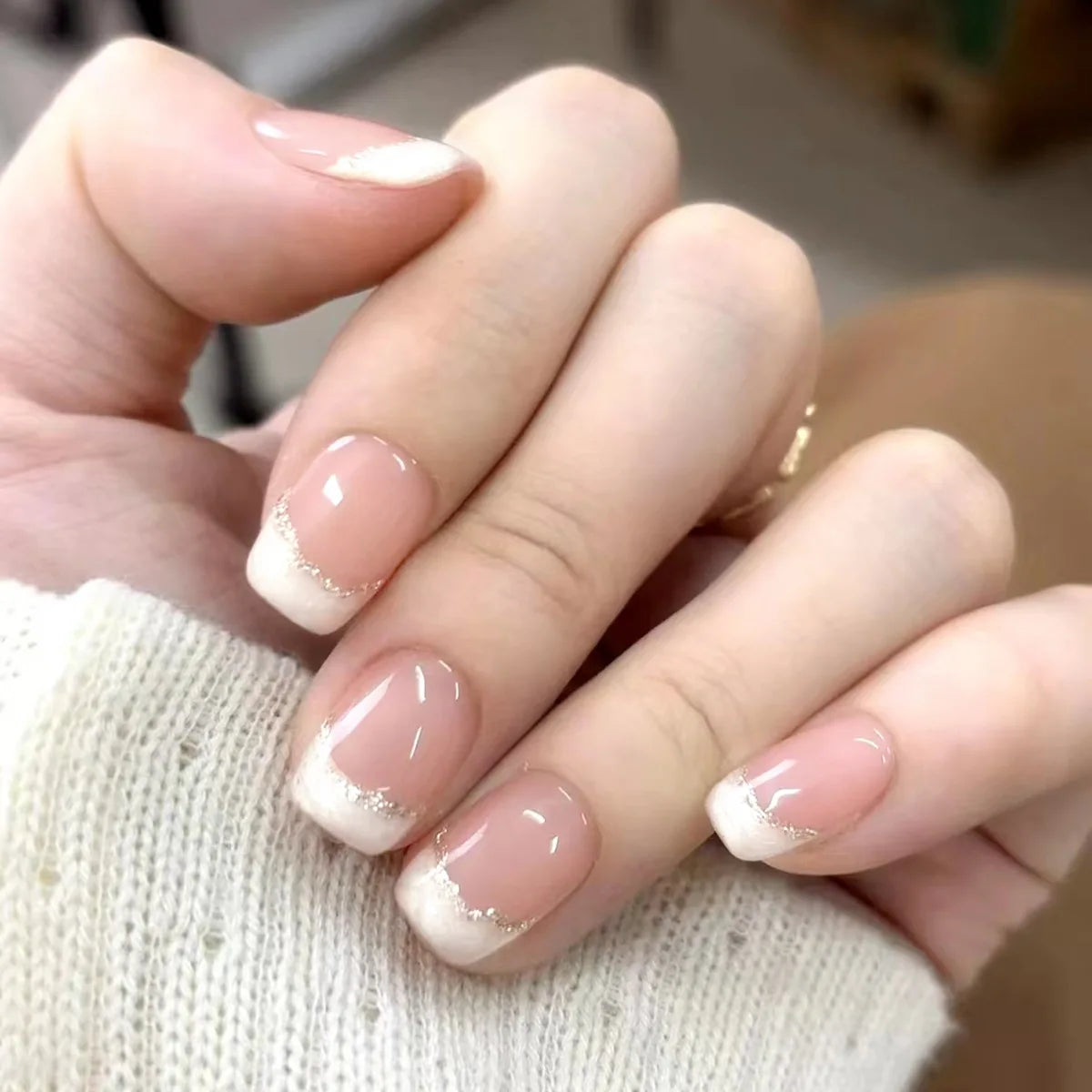 24pcs Cute Girly Short Square False Nails Sweet White French Nail Glitter Star Rhinestones Nail Art Cat Eye Bow Press On Nails