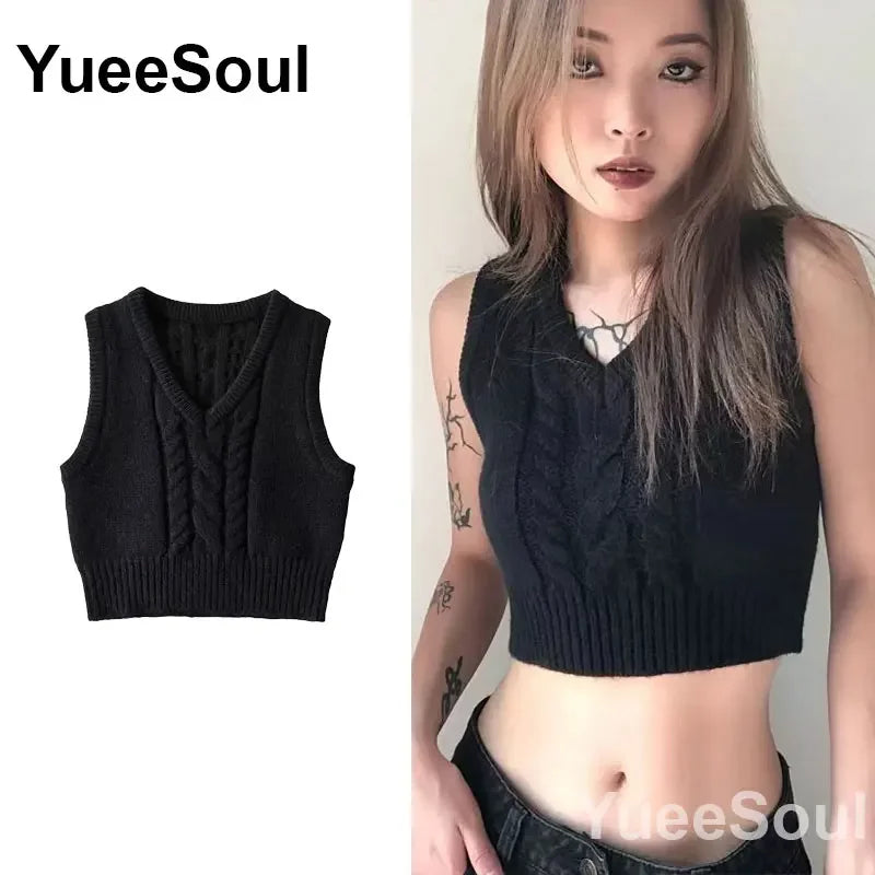 Vintage Knitted Women Sweater Vest American Y2K Aesthetic Sweet Cute 90s Slim Crop Waistcoat 2023 New Plaid Sleeveless Knitwears