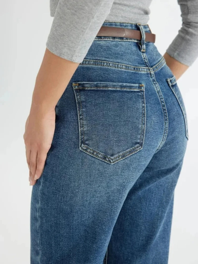 Straight Leg Vintage Denim Pants | Inspired by Hande Erçel