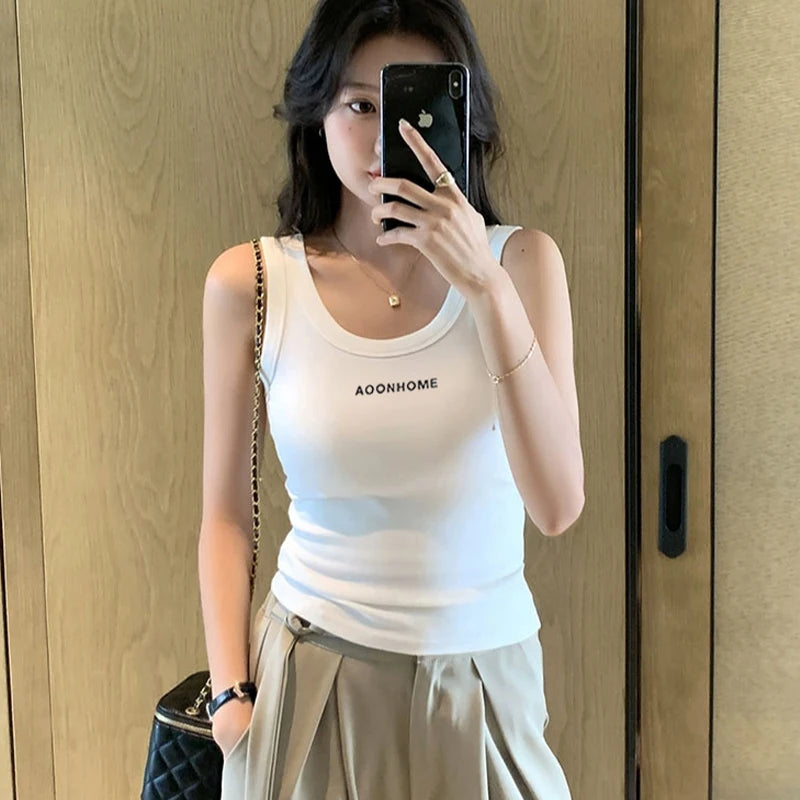 Girls are super cool to wear sexy,  K-Style summer new slim-fit coat sexy suspender vest women's interior western bottoming top