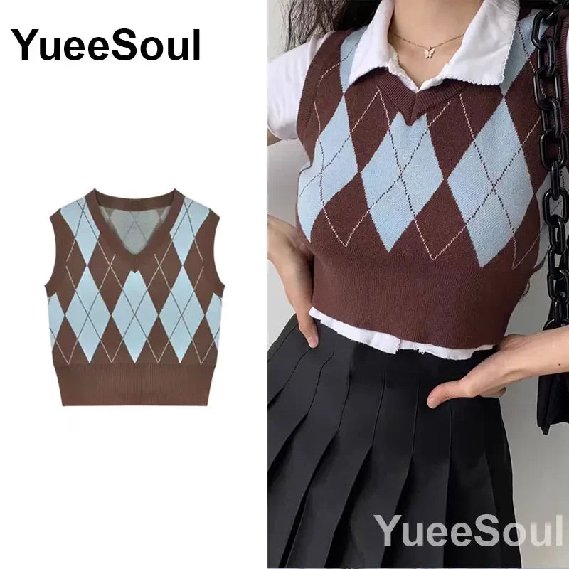 Vintage Knitted Women Sweater Vest American Y2K Aesthetic Sweet Cute 90s Slim Crop Waistcoat 2023 New Plaid Sleeveless Knitwears