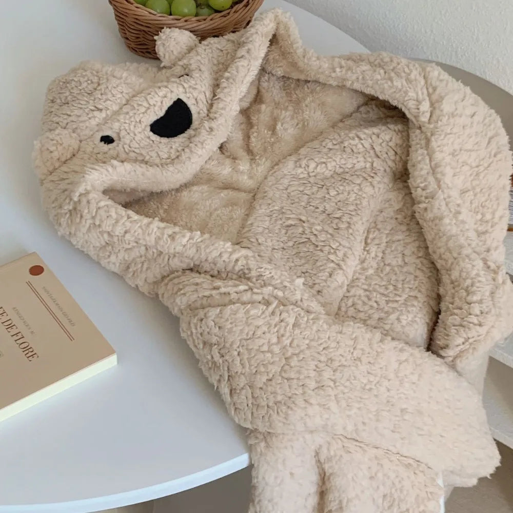 Winter Kawaii Bear Hooded Blanket Soft Keep Warm Blanket Shawl Throw Blanket Fleece Material Wearable Blanket Winter Season
