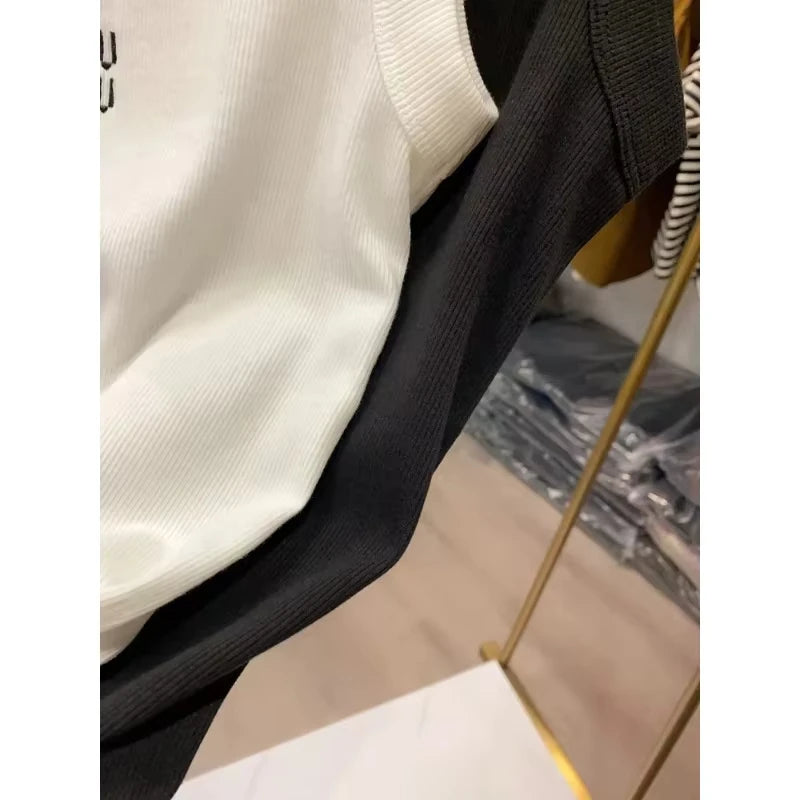 Girls are super cool to wear sexy,  K-Style summer new slim-fit coat sexy suspender vest women's interior western bottoming top