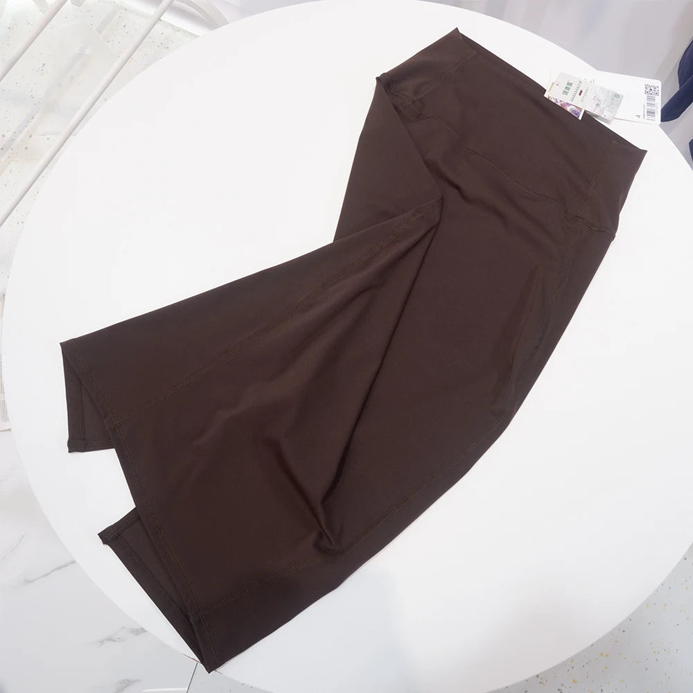 LULU FLORA Hip hugging skirt, half body skirt, high elasticity, high waist yoga, spring and summer mid length, retro nude style