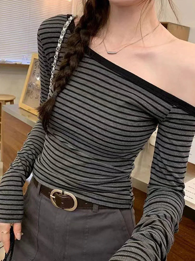 2025 New Spring Summer Vintage Striped Women's T-shirt Long Sleeve One Shoulder Casual Korean Bottom Shirts Tops Female