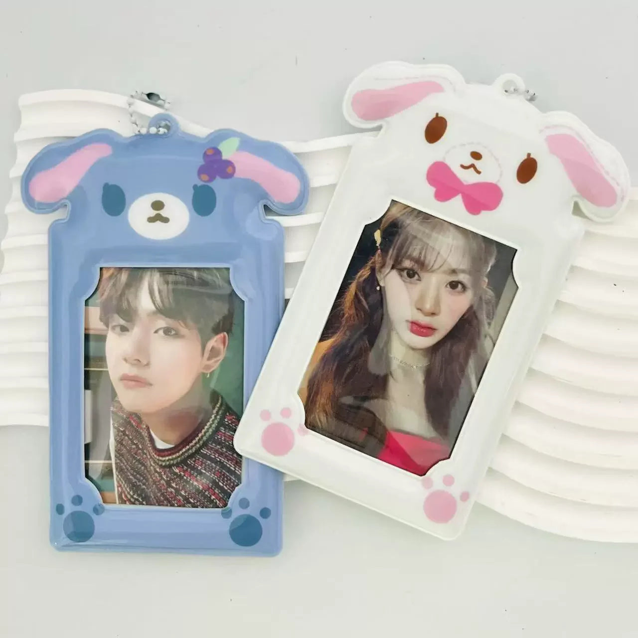 Cartoon Rabbit Photocard Holder Keychain Photo Card Holders 2.9x3.9 Inch ID Badge Holder Bus Card Credit ID Bank Card Holder