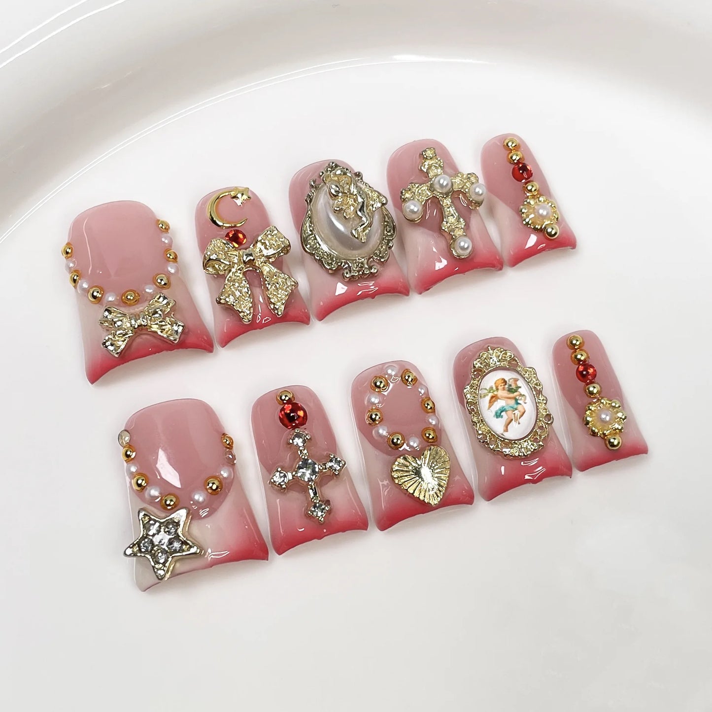 10pcs French Duck Bill Fake Nails 3D Heart Ruby Nail Art Metal Rhinestone Handmade Press on Nails Luxurious Romantic False Nails