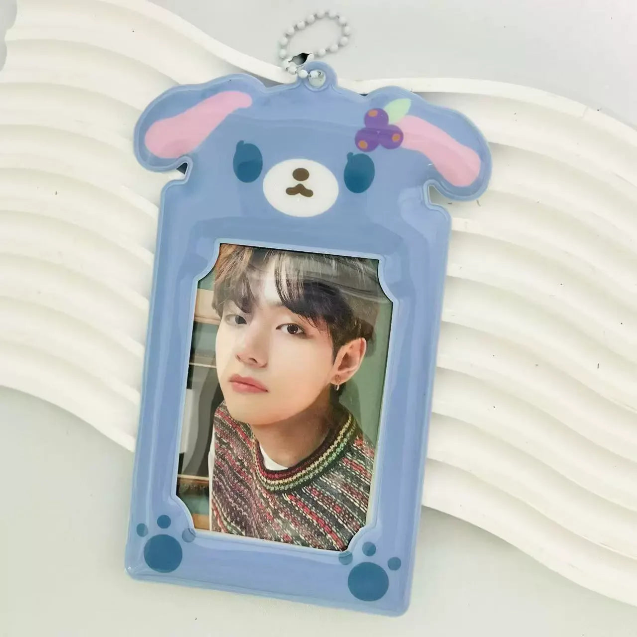 Cartoon Rabbit Photocard Holder Keychain Photo Card Holders 2.9x3.9 Inch ID Badge Holder Bus Card Credit ID Bank Card Holder
