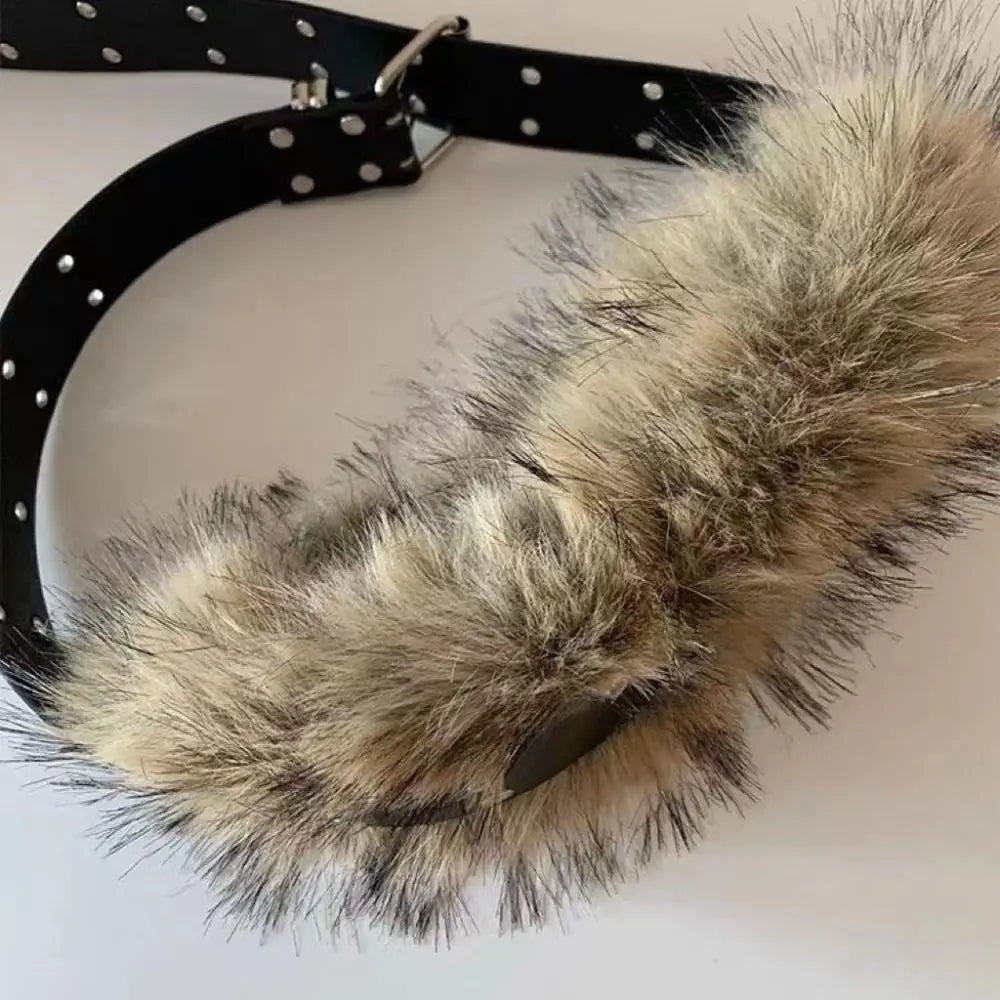 Personality PU Leather Leather Fur Belt Faux Fur Rivet Plush Belt Korean Style Jeans Decor Furry Waistband Female/Girls