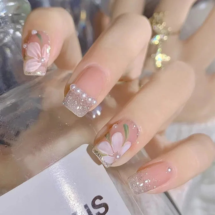 24pcs Cute Girly Short Square False Nails Sweet White French Nail Glitter Star Rhinestones Nail Art Cat Eye Bow Press On Nails