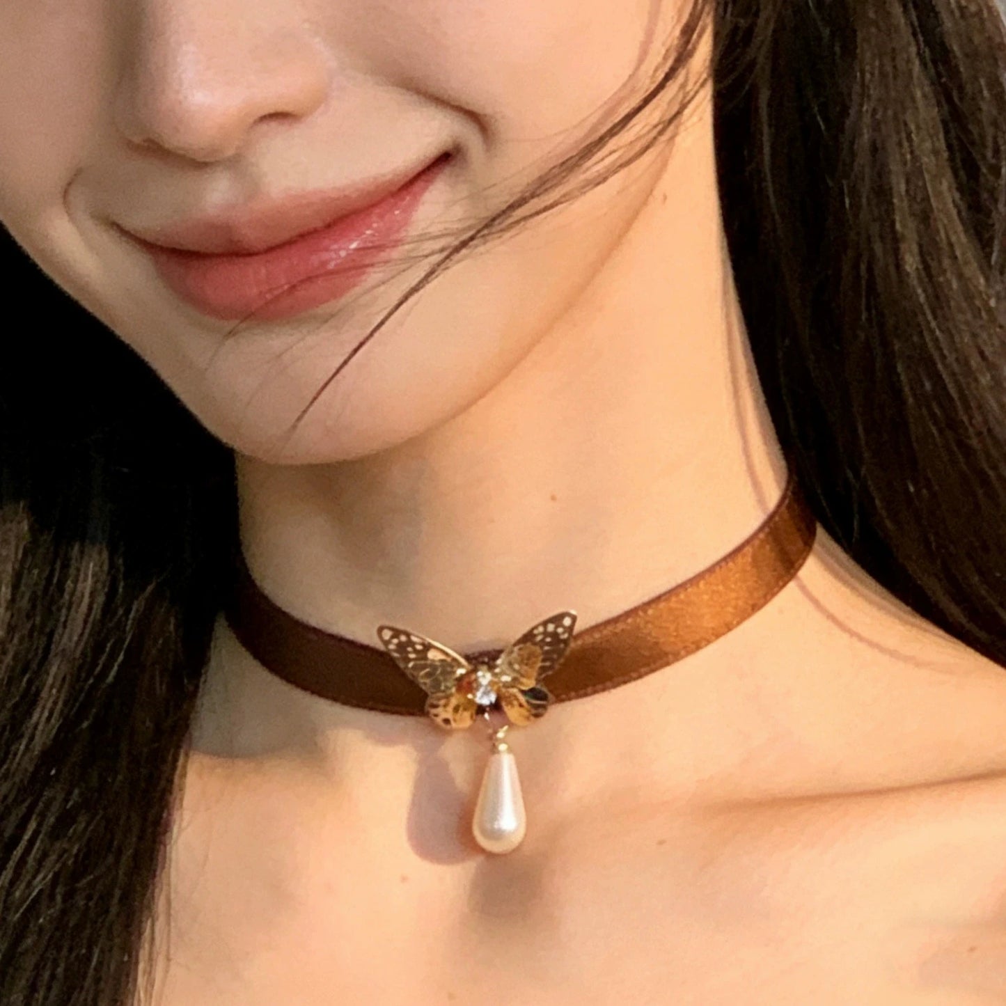 New Vintage Butterfly Bowknot Flower Love Heart Pendant Brown Choker Necklace Jewelry For Women Trendy Neck Charm Accessories