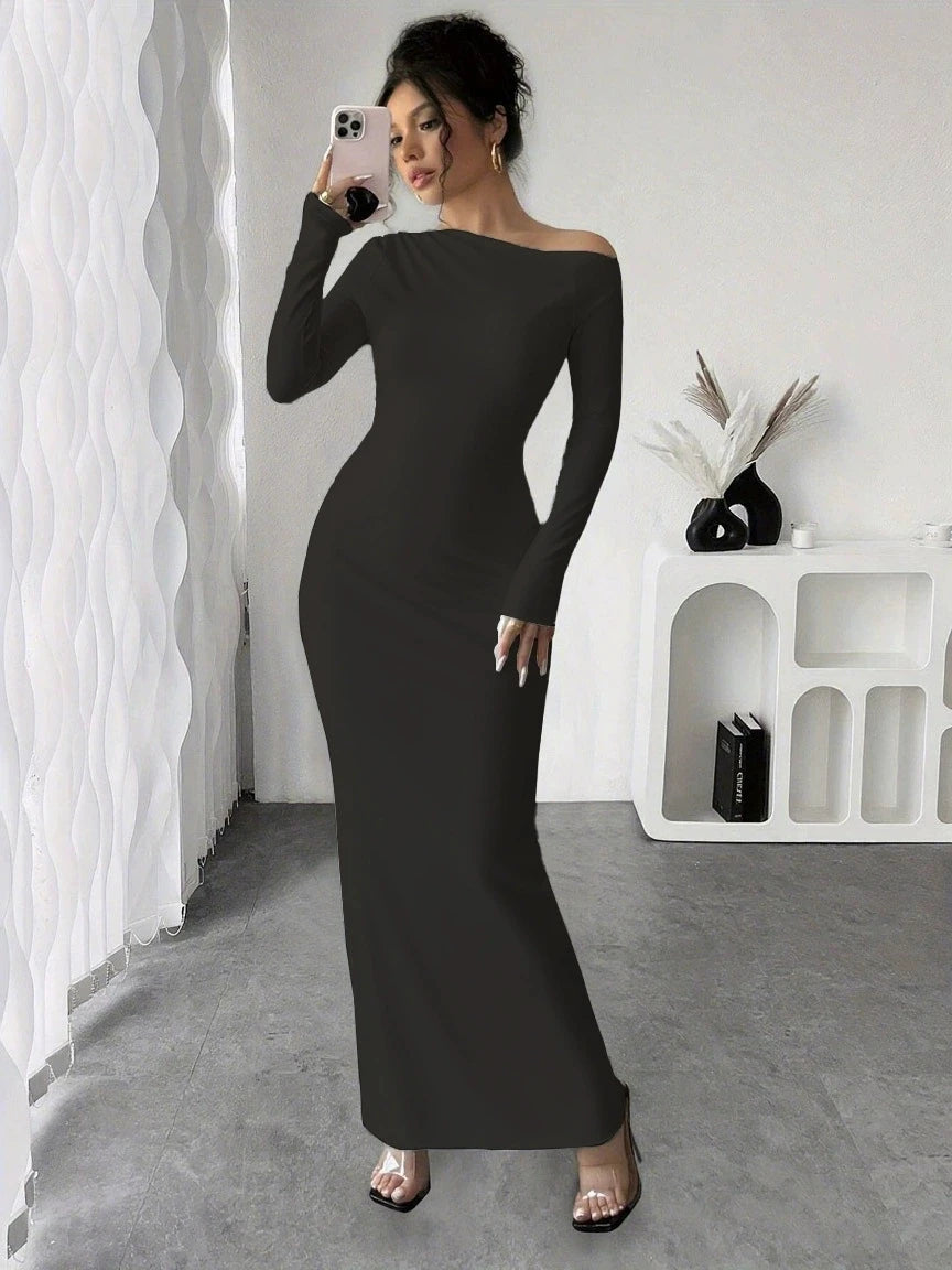 High-Waist Slash Neck Long Sleeve Bodycon Maxi Dress | Inspired by Neslihan Atagül