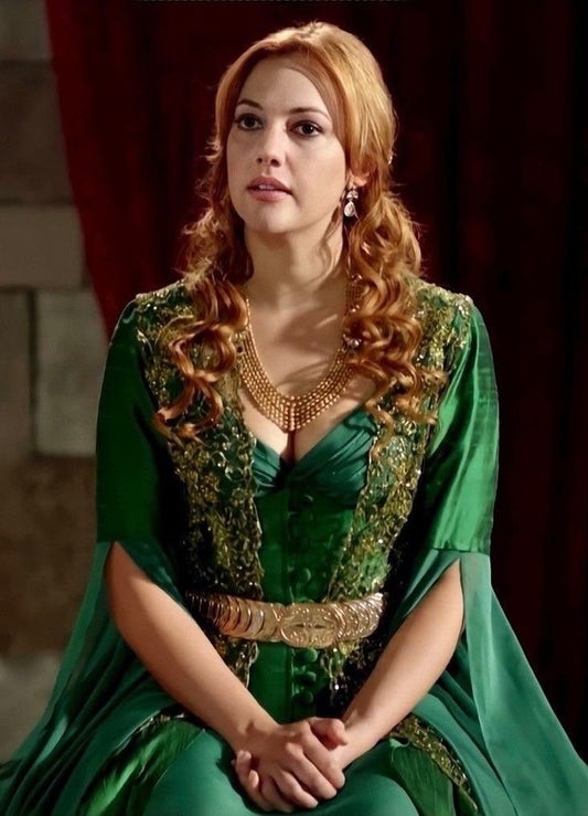 Customized Courtly Gorgeous Green Medieval Ball Gowns V-Neck Long Sleeve Trailing Tudor Evening Dresses
