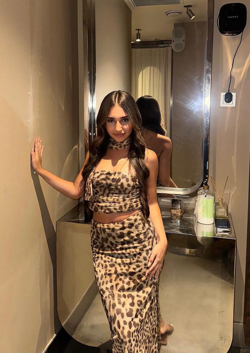 Women Leopard Print 2 Piece Outfit Strapless Ruched Crop Top Maxi Skirt Set With Choker Scarf Party Clubwear For Summer